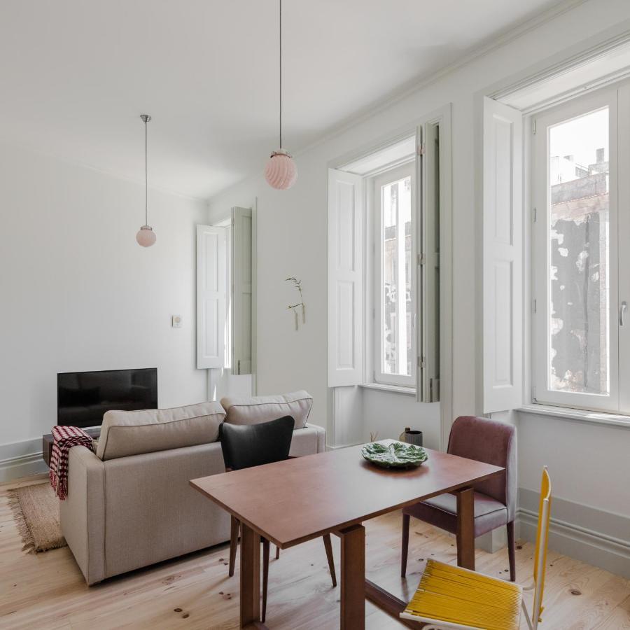 Charming Camoes In With Ac & Wi-fi Apartamento Oporto